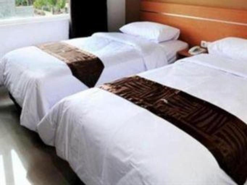 Guest House Nozz Semarang Dış mekan fotoğraf