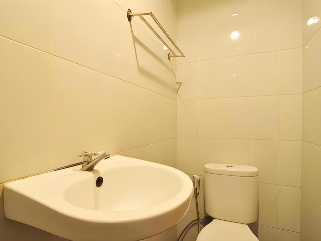 Guest House Nozz Semarang Dış mekan fotoğraf