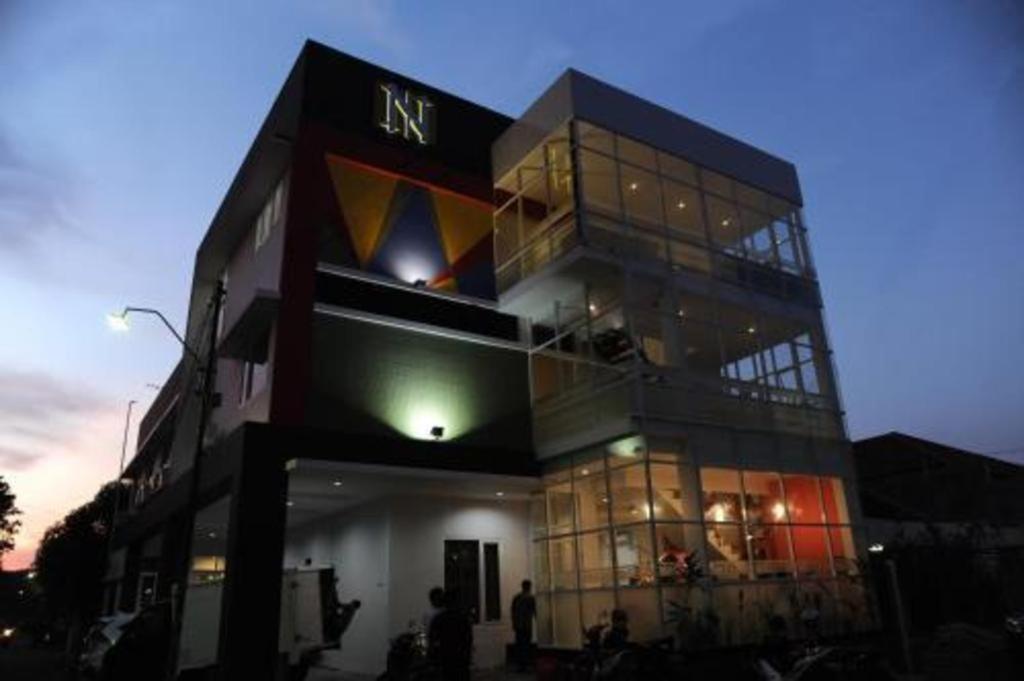 Guest House Nozz Semarang Dış mekan fotoğraf
