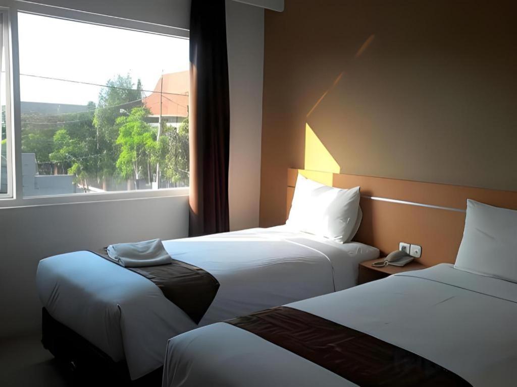 Guest House Nozz Semarang Dış mekan fotoğraf