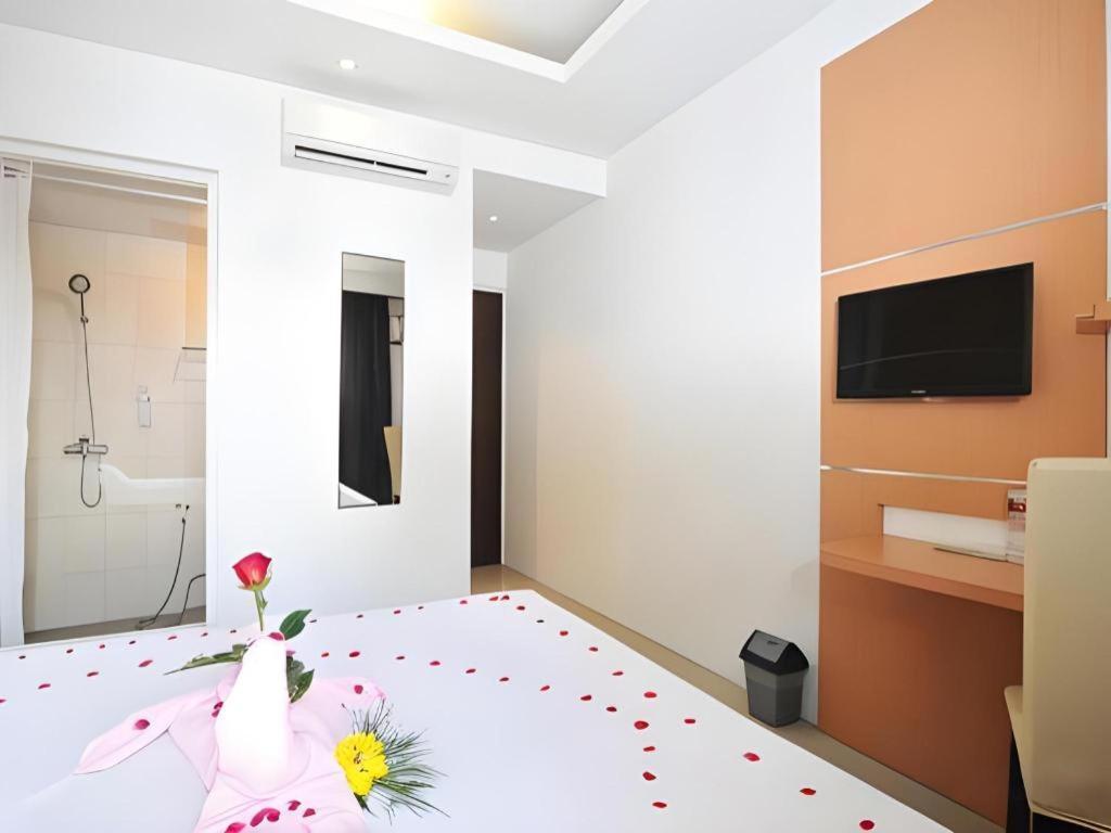 Guest House Nozz Semarang Dış mekan fotoğraf