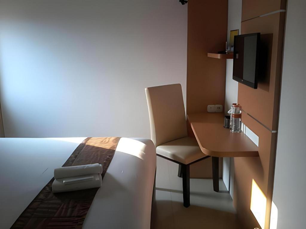 Guest House Nozz Semarang Dış mekan fotoğraf